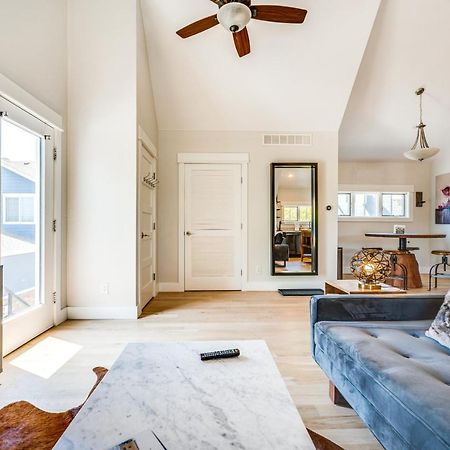 Sleek Westminster Home, 14 Mi To Downtown Denver! Luaran gambar