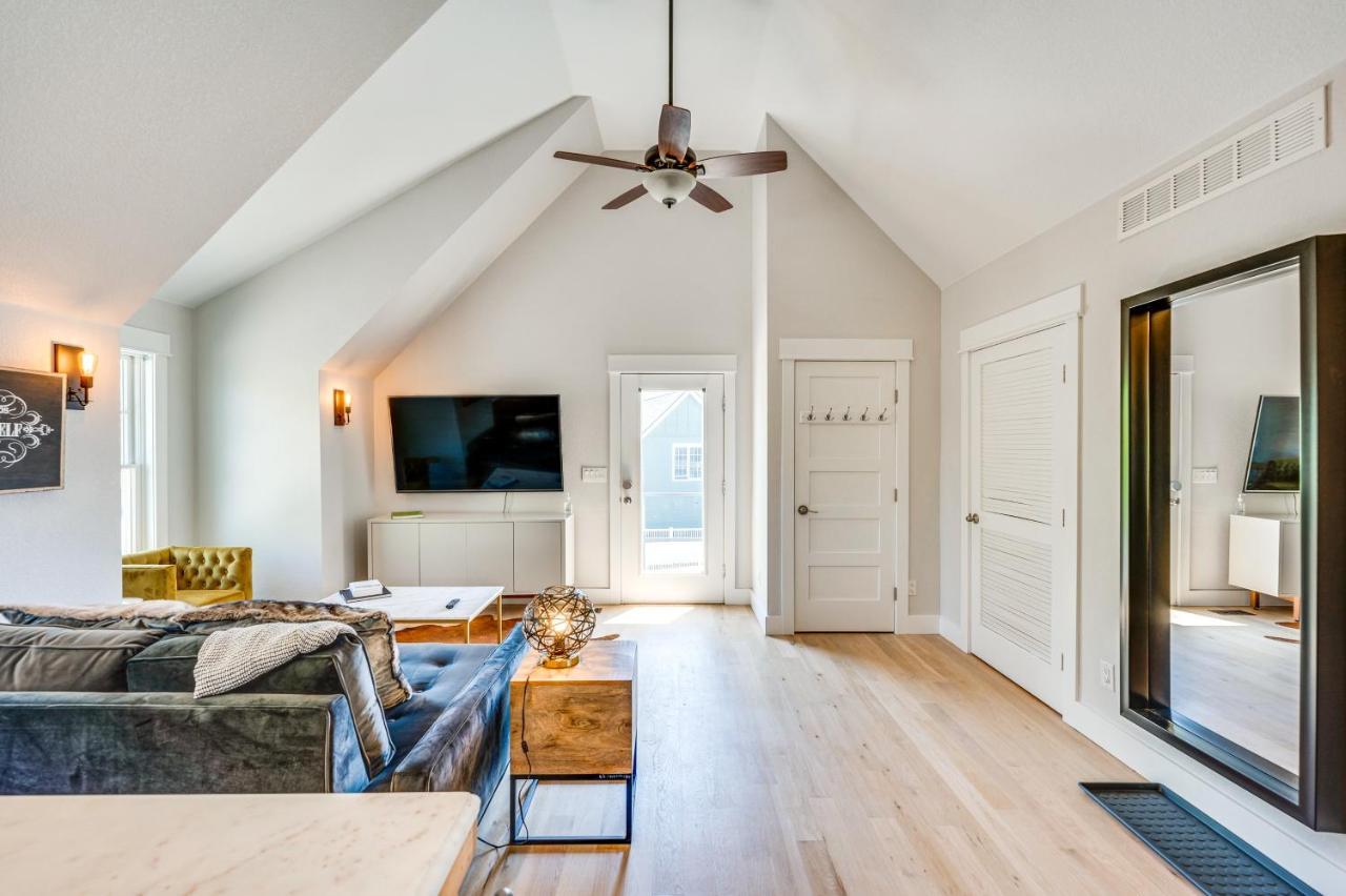 Sleek Westminster Home, 14 Mi To Downtown Denver! Luaran gambar