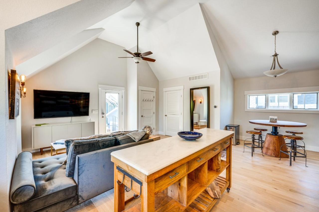 Sleek Westminster Home, 14 Mi To Downtown Denver! Luaran gambar